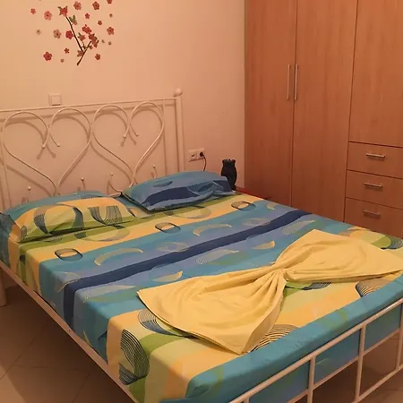 Ksenia Apartment