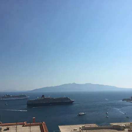 Ksenia * Sarande