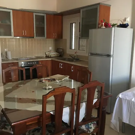Ksenia Apartment
